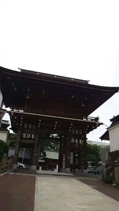 小倉祇園八坂神社の山門・神門