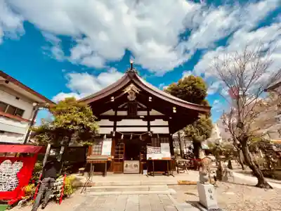 三輪神社の本殿・本堂