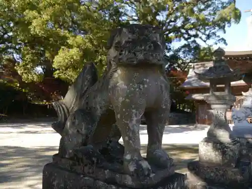 與止日女神社の狛犬