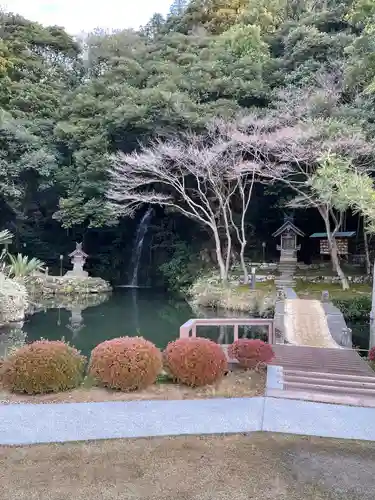 出雲大社北島国造館 出雲教の庭園