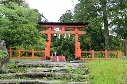 丹生都比売神社の鳥居