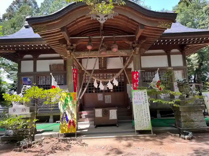 佐麻久嶺神社の本殿・本堂
