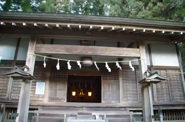青渭神社里宮の本殿・本堂