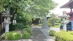 平等寺の本殿