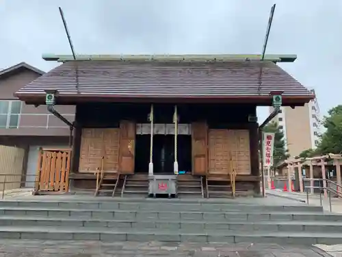 鶴見神社の本殿・本堂