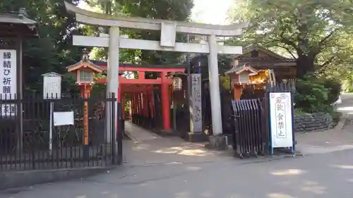 花園稲荷神社の鳥居