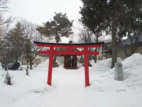 鷹栖神社の末社・摂社