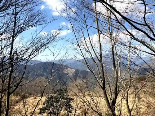 狭上稲荷神社の景色