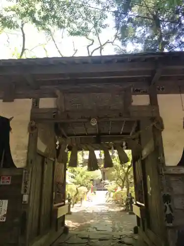 柳津虚空蔵尊 寳性院の山門