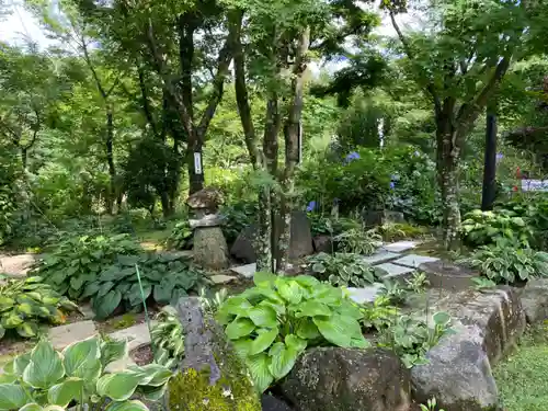 石都々古和気神社の庭園