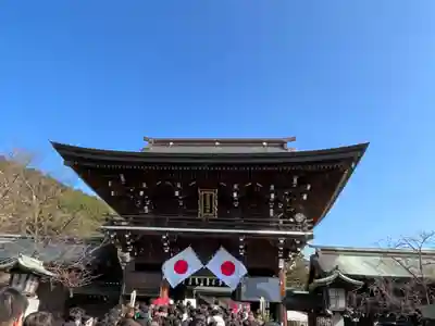 宮地嶽神社の山門・神門