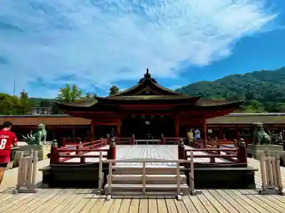 厳島神社(広島県)