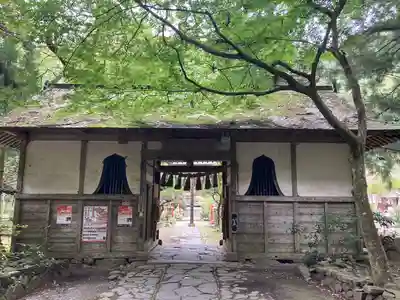柳津虚空蔵尊 寳性院の山門・神門