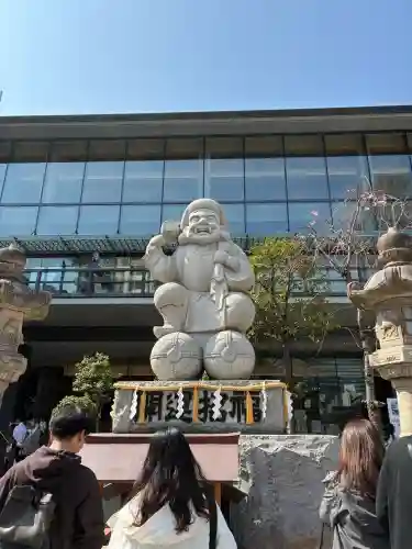 神田神社（神田明神）の{uncategorized: "未分類", other: "その他", undefined: "問題あり", building: "その他建物", grave: "お墓", sacred_gate: "鳥居", guardian: "狛犬", statue: "像", buddha: "仏像", history: "歴史", nature: "自然", garden: "庭園", animal: "動物", pagoda: "塔", temizu: "手水舎", mountain_gate: "山門・神門", sanctuary: "本殿・本堂", subordinate: "末社・摂社", art: "芸術", scenery: "景色", jizo: "地蔵", ema: "絵馬", goshuin: "御朱印", omikuji: "おみくじ", items: "授与品その他", amulet: "お守り", goshuincho: "御朱印帳", eats: "食事", festival: "お祭り", votive_dance: "神楽", shichigosan: "七五三参", wedding: "結婚式", experience: "体験その他", initially: "初詣", around: "周辺", anti_infection: "感染症対策"}