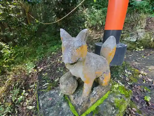 源泉神社の狛犬