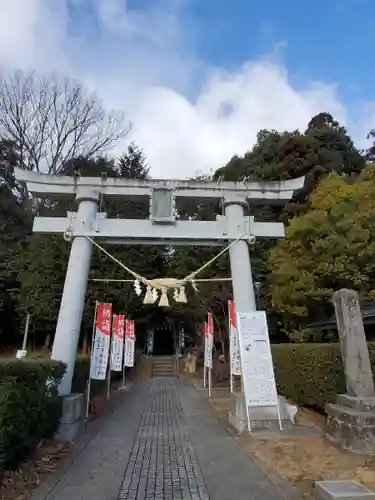 滑川神社 - 仕事と子どもの守り神の鳥居