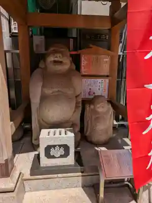 雑司が谷七福神 布袋尊の{uncategorized: "未分類", other: "その他", undefined: "問題あり", building: "その他建物", grave: "お墓", sacred_gate: "鳥居", guardian: "狛犬", statue: "像", buddha: "仏像", history: "歴史", nature: "自然", garden: "庭園", animal: "動物", pagoda: "塔", temizu: "手水舎", mountain_gate: "山門・神門", sanctuary: "本殿・本堂", subordinate: "末社・摂社", art: "芸術", scenery: "景色", jizo: "地蔵", ema: "絵馬", goshuin: "御朱印", omikuji: "おみくじ", items: "授与品その他", amulet: "お守り", goshuincho: "御朱印帳", eats: "食事", festival: "お祭り", votive_dance: "神楽", shichigosan: "七五三参", wedding: "結婚式", experience: "体験その他", initially: "初詣", around: "周辺", anti_infection: "感染症対策"}