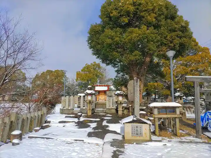 神明社(小碓)の末社・摂社