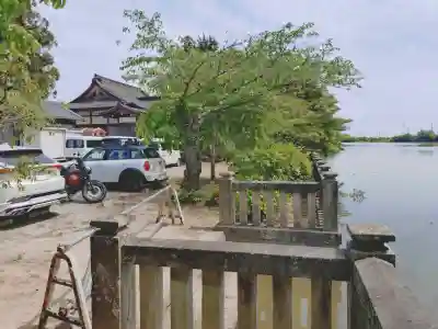 武蔵第六天神社の{uncategorized: "未分類", other: "その他", undefined: "問題あり", building: "その他建物", grave: "お墓", sacred_gate: "鳥居", guardian: "狛犬", statue: "像", buddha: "仏像", history: "歴史", nature: "自然", garden: "庭園", animal: "動物", pagoda: "塔", temizu: "手水舎", mountain_gate: "山門・神門", sanctuary: "本殿・本堂", subordinate: "末社・摂社", art: "芸術", scenery: "景色", jizo: "地蔵", ema: "絵馬", goshuin: "御朱印", omikuji: "おみくじ", items: "授与品その他", amulet: "お守り", goshuincho: "御朱印帳", eats: "食事", festival: "お祭り", votive_dance: "神楽", shichigosan: "七五三参", wedding: "結婚式", experience: "体験その他", initially: "初詣", around: "周辺", anti_infection: "感染症対策"}