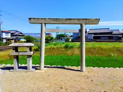 神明社(三好)の鳥居