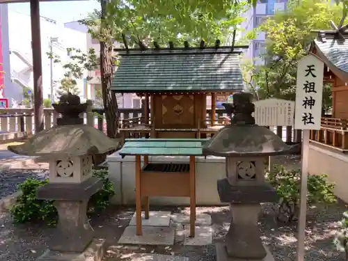 亀戸 香取神社の末社・摂社