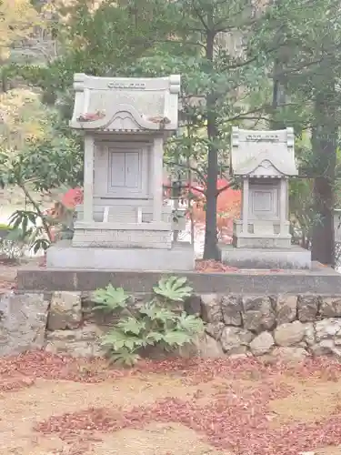 長林寺（山川長林寺）の末社・摂社