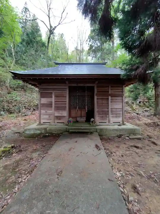 犬の宮猫の宮(山形県)