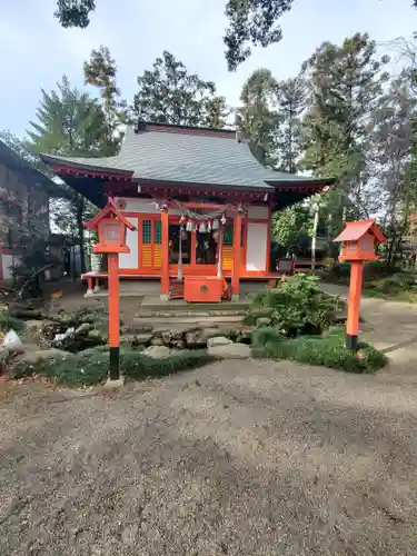 冠稲荷神社の本殿