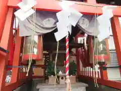 睦稲荷神社の本殿