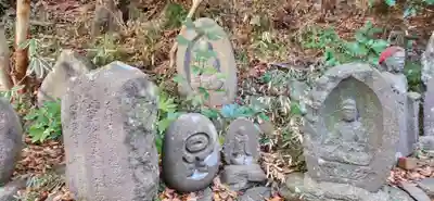 大崎八幡宮の像