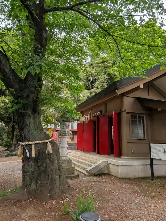 前原御嶽神社の{uncategorized: "未分類", other: "その他", undefined: "問題あり", building: "その他建物", grave: "お墓", sacred_gate: "鳥居", guardian: "狛犬", statue: "像", buddha: "仏像", history: "歴史", nature: "自然", garden: "庭園", animal: "動物", pagoda: "塔", temizu: "手水舎", mountain_gate: "山門・神門", sanctuary: "本殿・本堂", subordinate: "末社・摂社", art: "芸術", scenery: "景色", jizo: "地蔵", ema: "絵馬", goshuin: "御朱印", omikuji: "おみくじ", items: "授与品その他", amulet: "お守り", goshuincho: "御朱印帳", eats: "食事", festival: "お祭り", votive_dance: "神楽", shichigosan: "七五三参", wedding: "結婚式", experience: "体験その他", initially: "初詣", around: "周辺", anti_infection: "感染症対策"}