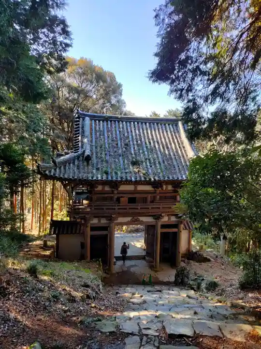 総見寺の山門・神門
