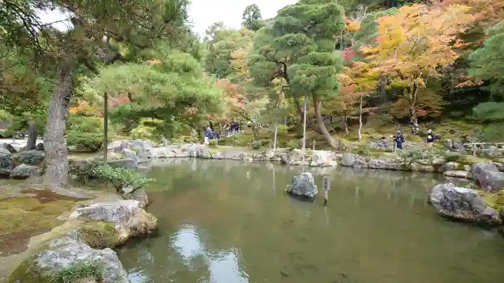 慈照寺(慈照禅寺・銀閣寺)の{uncategorized: "未分類", other: "その他", undefined: "問題あり", building: "その他建物", grave: "お墓", sacred_gate: "鳥居", guardian: "狛犬", statue: "像", buddha: "仏像", history: "歴史", nature: "自然", garden: "庭園", animal: "動物", pagoda: "塔", temizu: "手水舎", mountain_gate: "山門・神門", sanctuary: "本殿・本堂", subordinate: "末社・摂社", art: "芸術", scenery: "景色", jizo: "地蔵", ema: "絵馬", goshuin: "御朱印", omikuji: "おみくじ", items: "授与品その他", amulet: "お守り", goshuincho: "御朱印帳", eats: "食事", festival: "お祭り", votive_dance: "神楽", shichigosan: "七五三参", wedding: "結婚式", experience: "体験その他", initially: "初詣", around: "周辺", anti_infection: "感染症対策"}