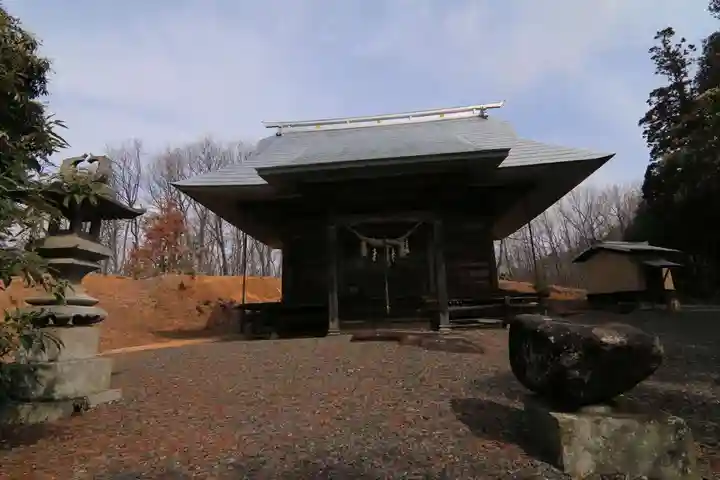 三渡神社の本殿・本堂