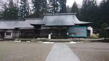飛驒護國神社の本殿・本堂