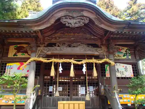 春日神社の本殿