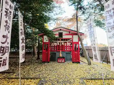 湯倉神社の末社・摂社