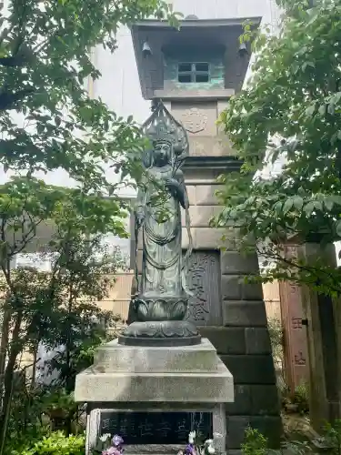 寶藏寺(成田不動尊) (栃木県)