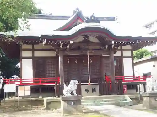 羽盡神社の本殿