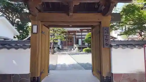 玄妙寺の山門