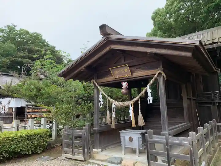 飯野八幡宮の末社・摂社