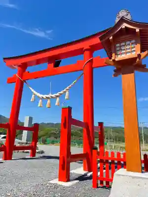 釣石神社の{uncategorized: "未分類", other: "その他", undefined: "問題あり", building: "その他建物", grave: "お墓", sacred_gate: "鳥居", guardian: "狛犬", statue: "像", buddha: "仏像", history: "歴史", nature: "自然", garden: "庭園", animal: "動物", pagoda: "塔", temizu: "手水舎", mountain_gate: "山門・神門", sanctuary: "本殿・本堂", subordinate: "末社・摂社", art: "芸術", scenery: "景色", jizo: "地蔵", ema: "絵馬", goshuin: "御朱印", omikuji: "おみくじ", items: "授与品その他", amulet: "お守り", goshuincho: "御朱印帳", eats: "食事", festival: "お祭り", votive_dance: "神楽", shichigosan: "七五三参", wedding: "結婚式", experience: "体験その他", initially: "初詣", around: "周辺", anti_infection: "感染症対策"}