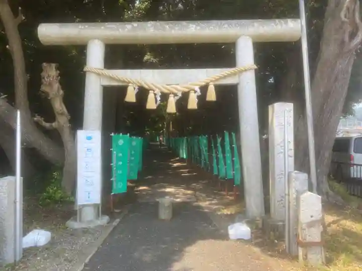 泉神社の鳥居