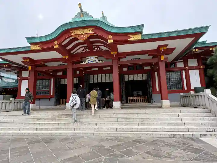 日枝神社の{uncategorized: "未分類", other: "その他", undefined: "問題あり", building: "その他建物", grave: "お墓", sacred_gate: "鳥居", guardian: "狛犬", statue: "像", buddha: "仏像", history: "歴史", nature: "自然", garden: "庭園", animal: "動物", pagoda: "塔", temizu: "手水舎", mountain_gate: "山門・神門", sanctuary: "本殿・本堂", subordinate: "末社・摂社", art: "芸術", scenery: "景色", jizo: "地蔵", ema: "絵馬", goshuin: "御朱印", omikuji: "おみくじ", items: "授与品その他", amulet: "お守り", goshuincho: "御朱印帳", eats: "食事", festival: "お祭り", votive_dance: "神楽", shichigosan: "七五三参", wedding: "結婚式", experience: "体験その他", initially: "初詣", around: "周辺", anti_infection: "感染症対策"}