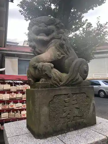 皆中稲荷神社の狛犬