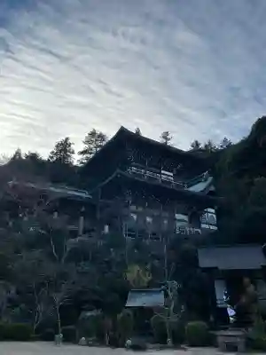 大聖院の{uncategorized: "未分類", other: "その他", undefined: "問題あり", building: "その他建物", grave: "お墓", sacred_gate: "鳥居", guardian: "狛犬", statue: "像", buddha: "仏像", history: "歴史", nature: "自然", garden: "庭園", animal: "動物", pagoda: "塔", temizu: "手水舎", mountain_gate: "山門・神門", sanctuary: "本殿・本堂", subordinate: "末社・摂社", art: "芸術", scenery: "景色", jizo: "地蔵", ema: "絵馬", goshuin: "御朱印", omikuji: "おみくじ", items: "授与品その他", amulet: "お守り", goshuincho: "御朱印帳", eats: "食事", festival: "お祭り", votive_dance: "神楽", shichigosan: "七五三参", wedding: "結婚式", experience: "体験その他", initially: "初詣", around: "周辺", anti_infection: "感染症対策"}