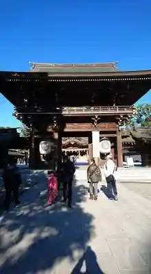 寒川神社の山門・神門