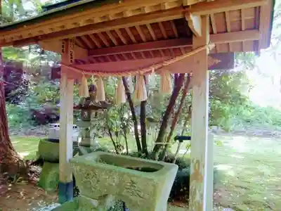 子安神社の手水舎