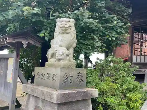 大祐神社の狛犬