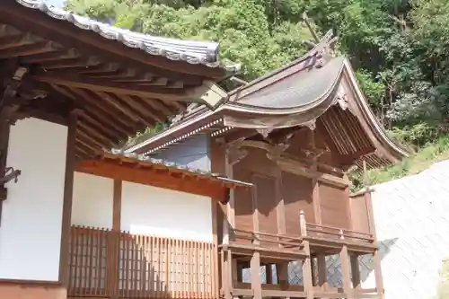 切幡神社の本殿